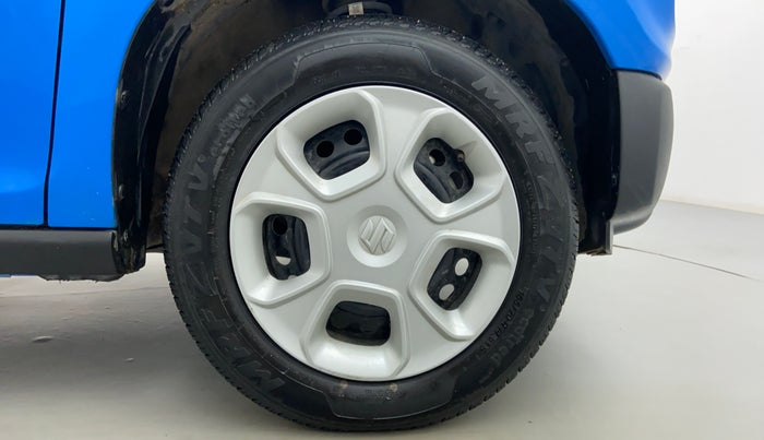 2019 Maruti S PRESSO VXI PLUS, Petrol, Manual, 29,101 km, Right Front Tyre