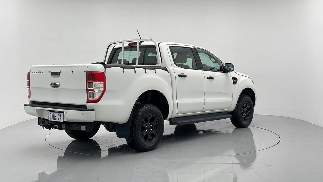 2020 Ford Ranger Xl 3.2 (4x4), Automatic, 35339 km, Right Back Diagonal (45- Degree) View