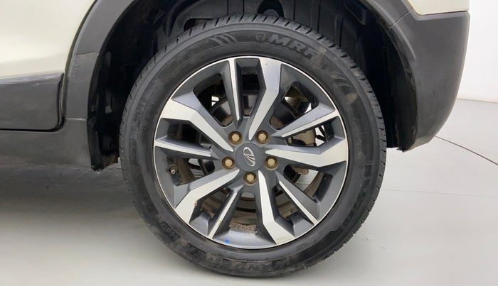 2021 Mahindra XUV300 1.2 W8 OPT, Petrol, Manual, 35,130 km, Left Rear Wheel