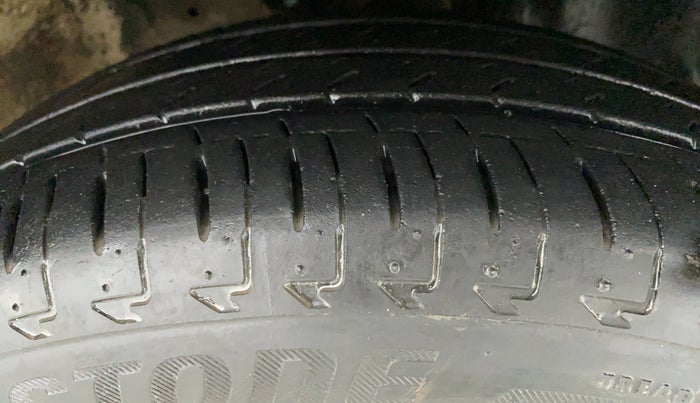 2017 Maruti IGNIS ZETA 1.2 K12, Petrol, Manual, 74,267 km, Right Front Tyre Tread