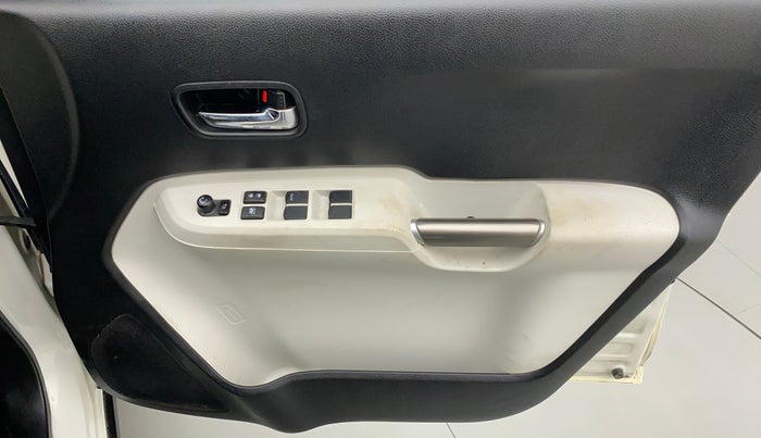 2017 Maruti IGNIS ZETA 1.2 K12, Petrol, Manual, 74,267 km, Driver Side Door Panels Control