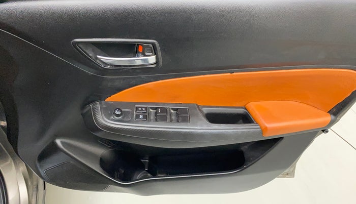 2019 Maruti Swift VXI, Petrol, Manual, 65,646 km, Driver Side Door Panels Control