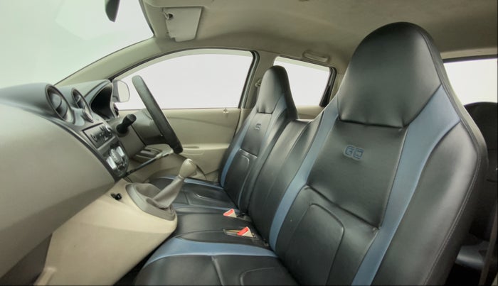 2014 Datsun Go T, Petrol, Manual, 29,171 km, Right Side Front Door Cabin