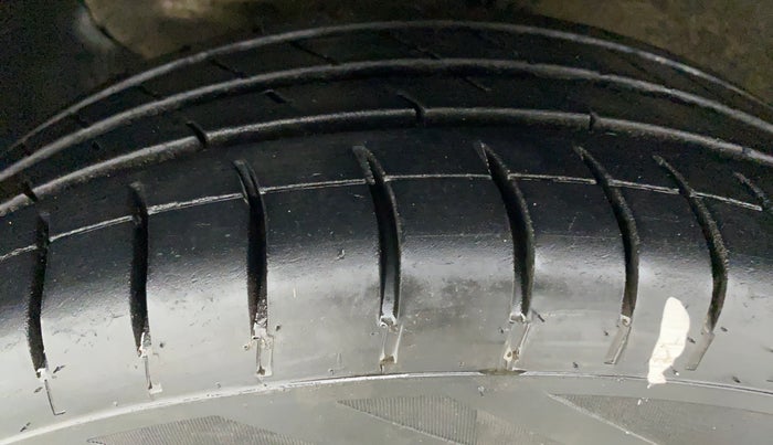 2018 Hyundai Creta 1.4 S CRDI, Diesel, Manual, 84,898 km, Left Front Tyre Tread
