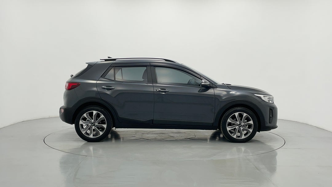 2021 Kia Stonic Sport, Automatic, 34843 km, Right Side View
