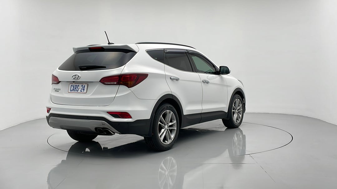 2015 Hyundai Santa Fe Highlander Crdi (4x4), Automatic, 78659 km, Right Back Diagonal (45- Degree) View