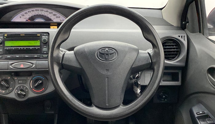 2012 Toyota Etios Liva G, Petrol, Manual, 33,809 km, Steering Wheel Close Up