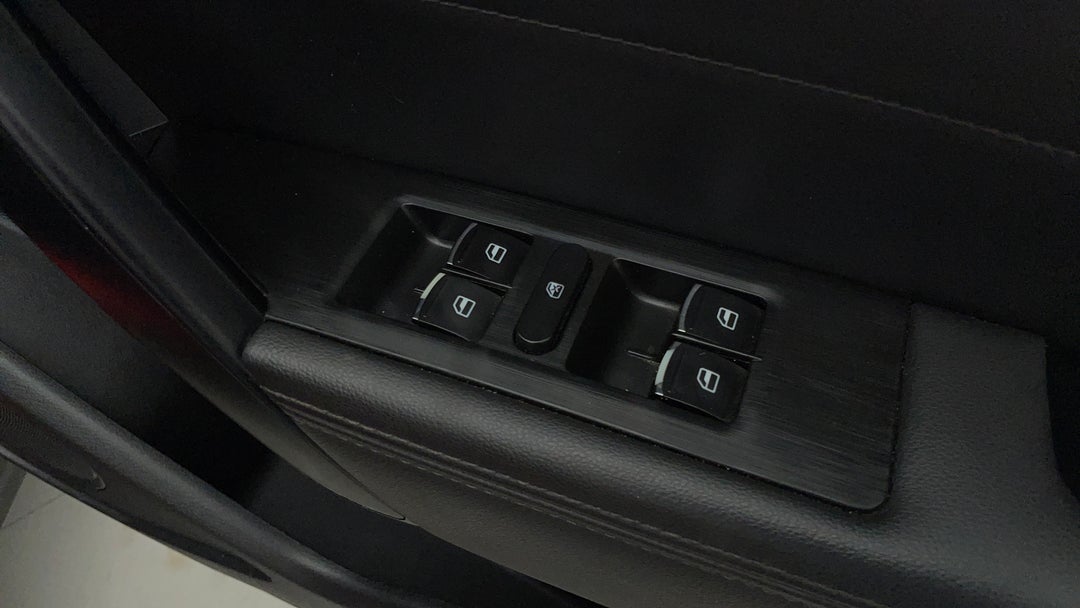 2021 Haval H2 Lux 2WD, Automatic, 67707 km, Drivers Side Door Panel Controls