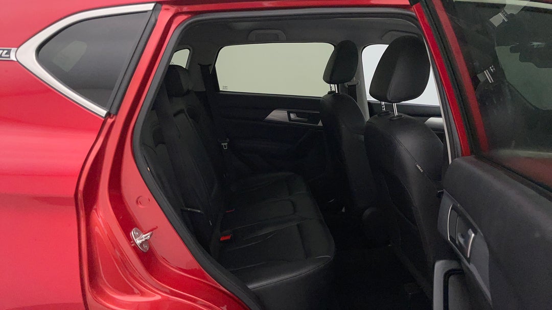 2021 Haval H2 Lux 2WD, Automatic, 67707 km, Right Side Rear Door Cabin View