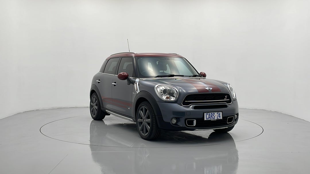 Right Front Diagonal (45- Degree) View