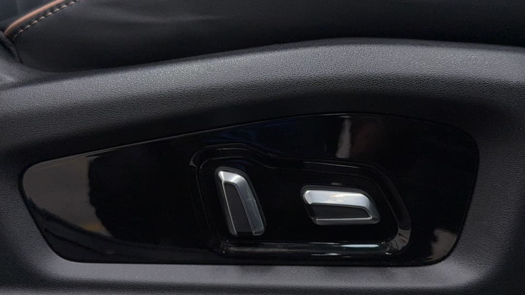 2023 Chery Omoda 5 Ex (high Version), Automatic, 18549 km, Drivers Side Adjustment Panel