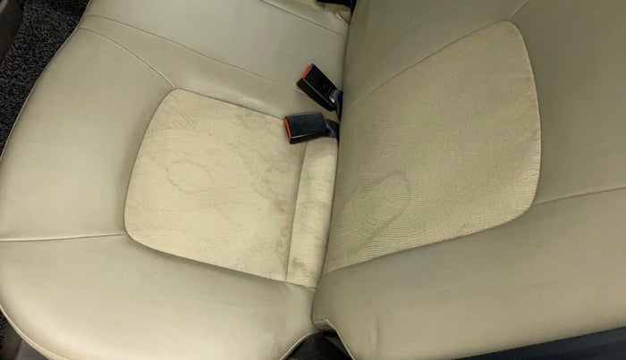 2012 Hyundai i10 MAGNA 1.2, Petrol, Manual, 30,730 km, Second-row left seat - Cover slightly stained