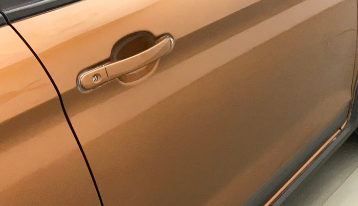 2018 Ford FREESTYLE TITANIUM 1.2 PETROL, Petrol, Manual, 28,974 km, Driver-side door - Slightly dented