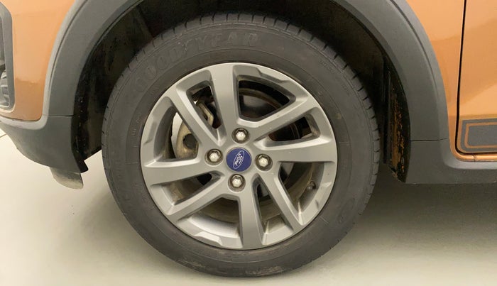 2018 Ford FREESTYLE TITANIUM 1.2 PETROL, Petrol, Manual, 28,974 km, Left Front Wheel