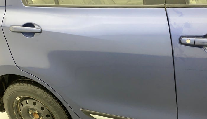 2017 Maruti Dzire VXI AMT, Petrol, Automatic, 48,051 km, Right rear door - Paint has faded