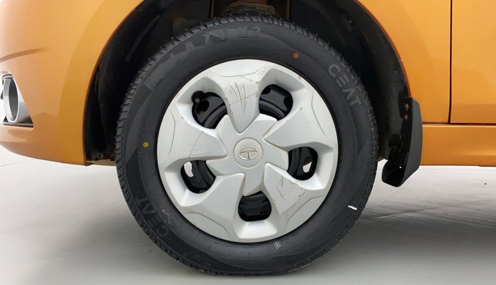 2017 Tata Tiago XZ 1.2 REVOTRON, Petrol, Manual, 52,687 km, Left Front Wheel