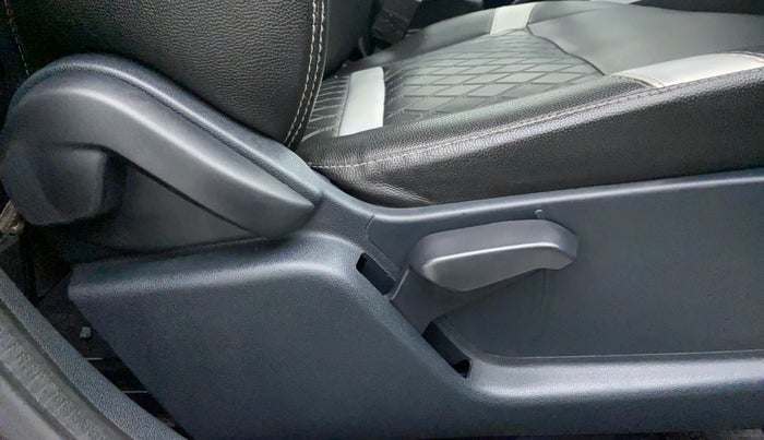2018 Ford Ecosport 1.5TITANIUM TDCI, Diesel, Manual, 83,352 km, Driver Side Adjustment Panel