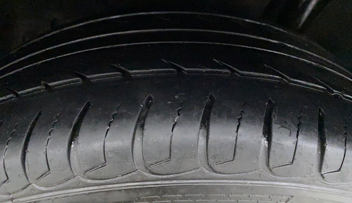 2018 Ford Ecosport 1.5TITANIUM TDCI, Diesel, Manual, 83,352 km, Left Front Tyre Tread