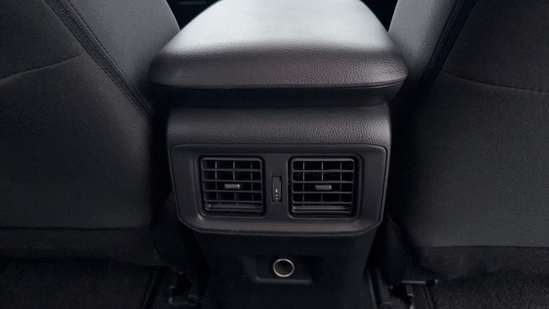 Rear A/C Vent