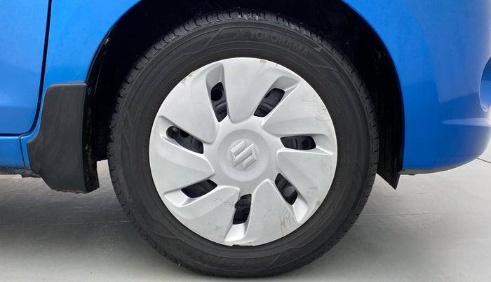 2016 Maruti Celerio ZXI AMT, Petrol, Automatic, 38,257 km, Right Front Wheel