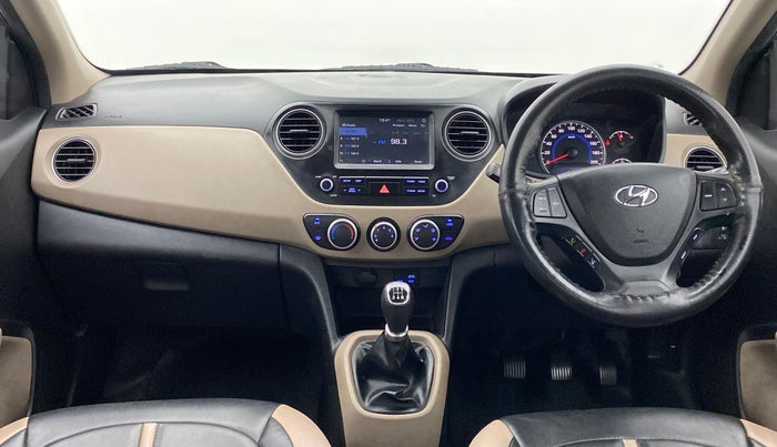 2017 Hyundai Grand i10 Sportz(O) 1.2 MT, Petrol, Manual, 59,797 km, Dashboard