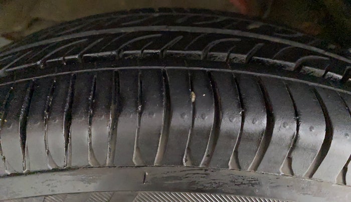 2018 Maruti Wagon R 1.0 LXI CNG, CNG, Manual, 40,437 km, Right Rear Tyre Tread