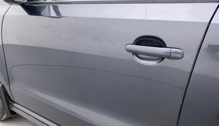 2019 Volkswagen Polo COMFORTLINE 1.0L MPI, Petrol, Manual, 47,385 km, Front passenger door - Slightly dented