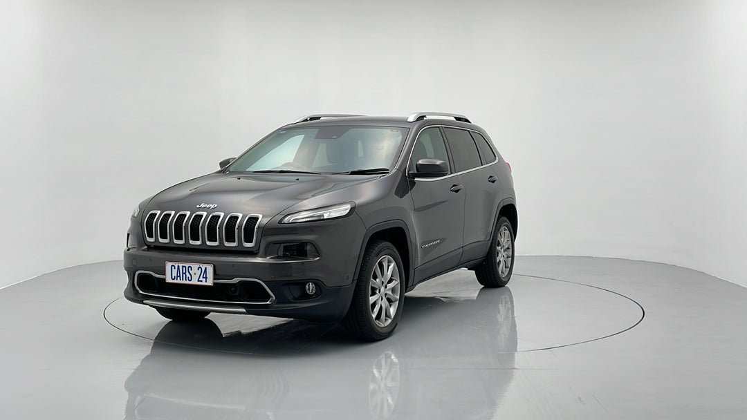 Left Front Diagonal (45- Degree) View