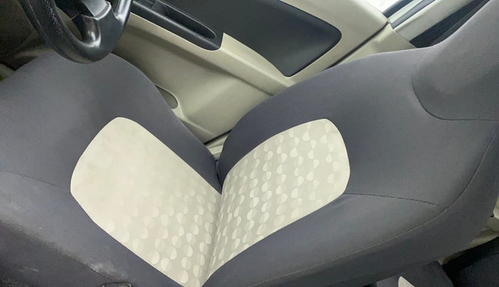 2015 Maruti Celerio VXI AMT, Petrol, Automatic, 70,866 km, Driver seat - Cover slightly stained