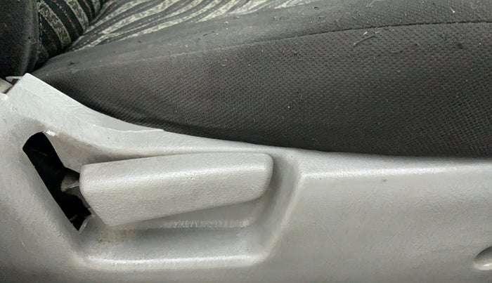 2011 Maruti Alto K10 VXI P, Petrol, Manual, 26,554 km, Driver Side Adjustment Panel