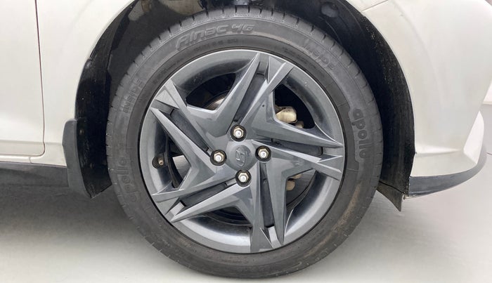 2021 Hyundai NEW I20 SPORTZ 1.2 MT, Petrol, Manual, 60,157 km, Right Front Wheel