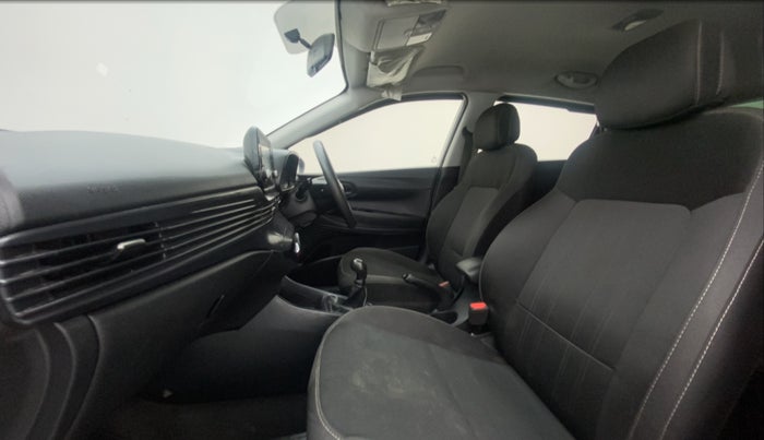 2021 Hyundai NEW I20 SPORTZ 1.2 MT, Petrol, Manual, 60,157 km, Right Side Front Door Cabin