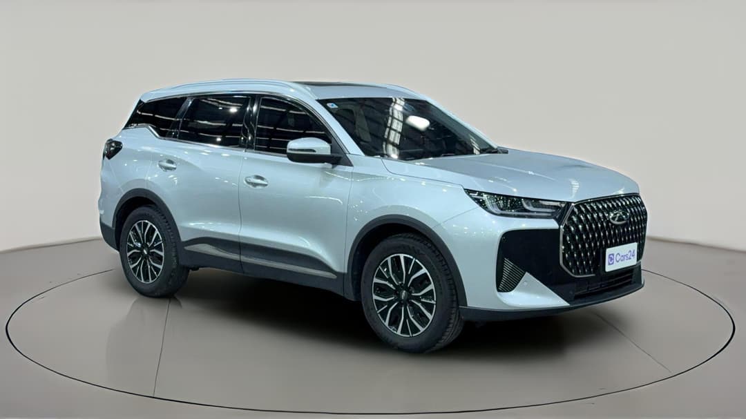 2025 Chery Tiggo 7 Ultimate, Automatic, 17910 km, Right Front Diagonal (45- Degree) View