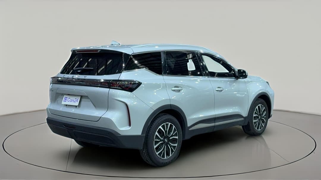 2025 Chery Tiggo 7 Ultimate, Automatic, 17910 km, Right Back Diagonal (45- Degree) View