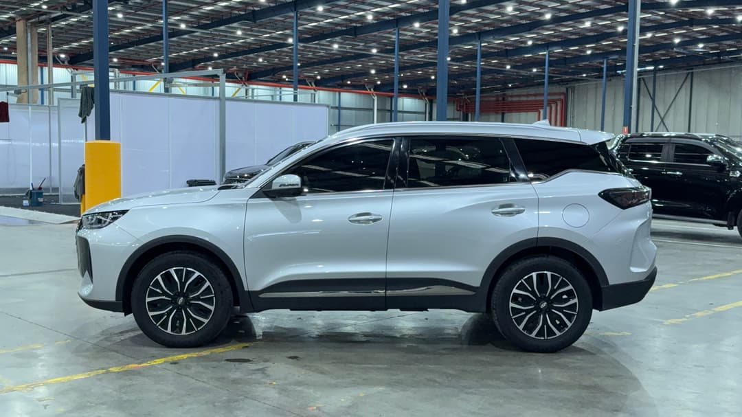 2025 Chery Tiggo 7 Ultimate, Automatic, 17910 km, Left Side View