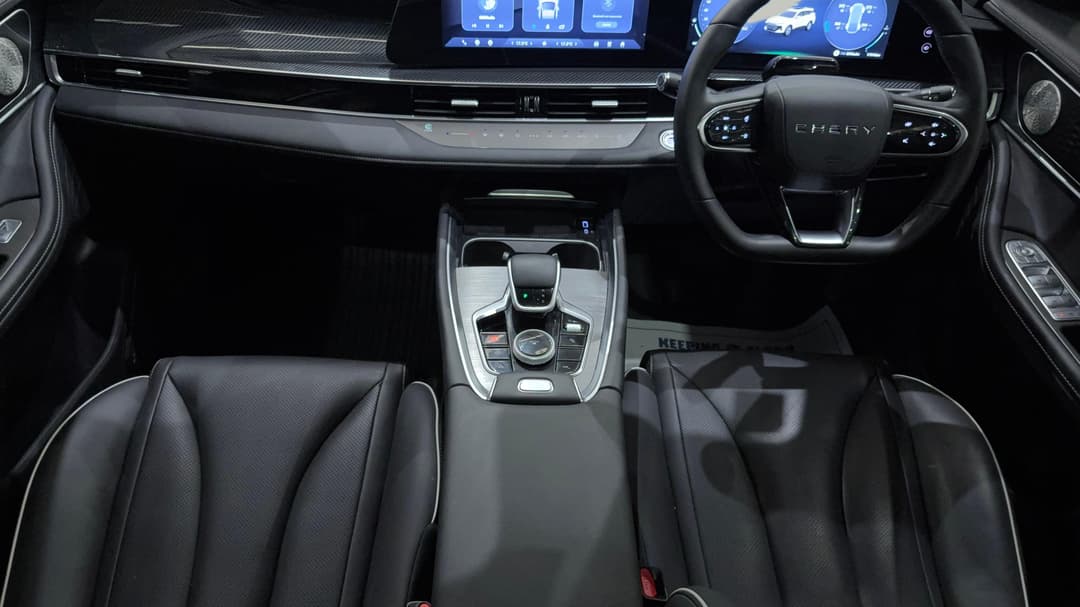 2025 Chery Tiggo 7 Ultimate, Automatic, 17910 km, Center Console