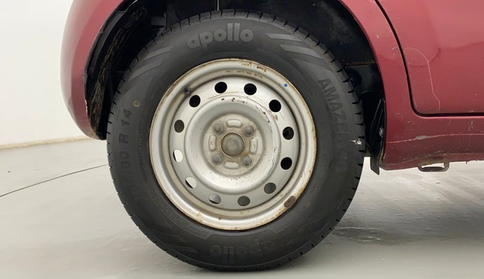 2010 Maruti Ritz LXI, Petrol, Manual, 52,358 km, Right Rear Wheel