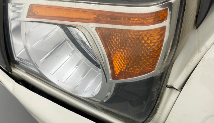2018 Mahindra Bolero Power+ ZLX, Diesel, Manual, 78,222 km, Left headlight - Minor scratches