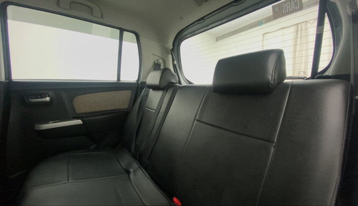 2016 Maruti Wagon R 1.0 VXI, Petrol, Manual, 23,524 km, Right Side Rear Door Cabin