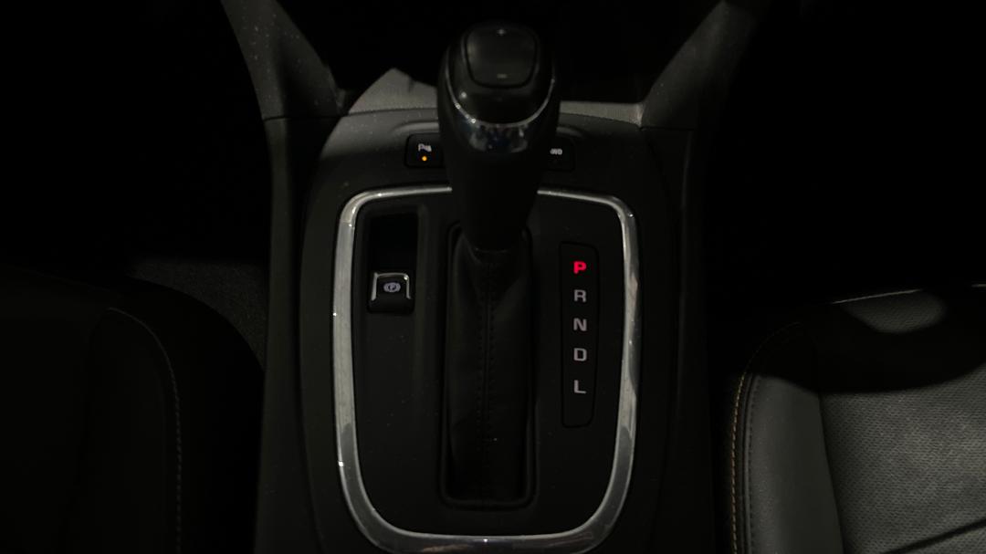 2019 Holden Equinox Ltz-v (AWD), Automatic, 61680 km, Gear Lever 
