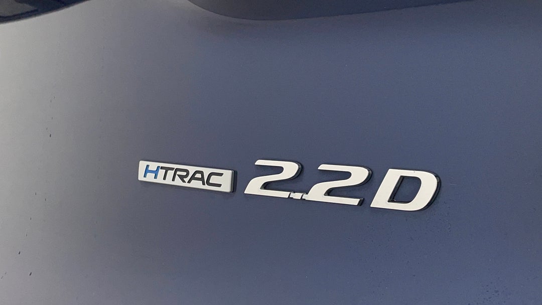 Badge (Boot Right Side)