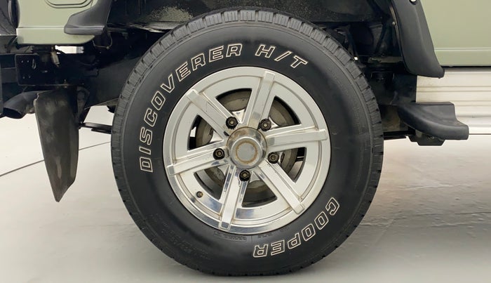 2014 Mahindra Thar CRDE 4X4 BS IV, Diesel, Manual, 46,933 km, Right Rear Wheel