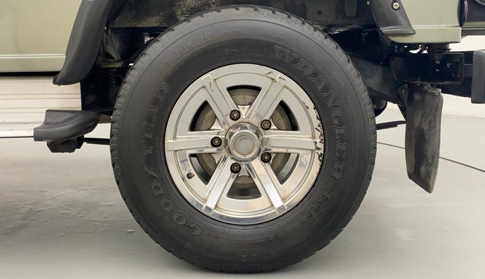2014 Mahindra Thar CRDE 4X4 BS IV, Diesel, Manual, 46,933 km, Left Rear Wheel