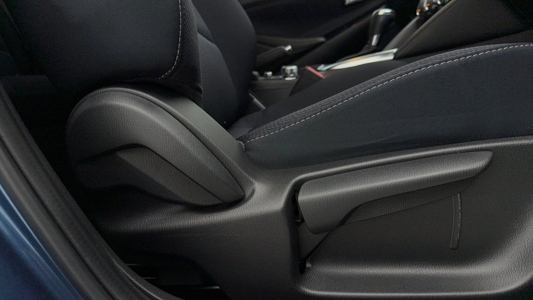 2021 Mazda 2 G15 Evolve, Automatic, 22949 km, Drivers Side Adjustment Panel