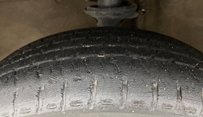 2018 Maruti Alto K10 VXI, Petrol, Manual, 44,277 km, Left Front Tyre Tread
