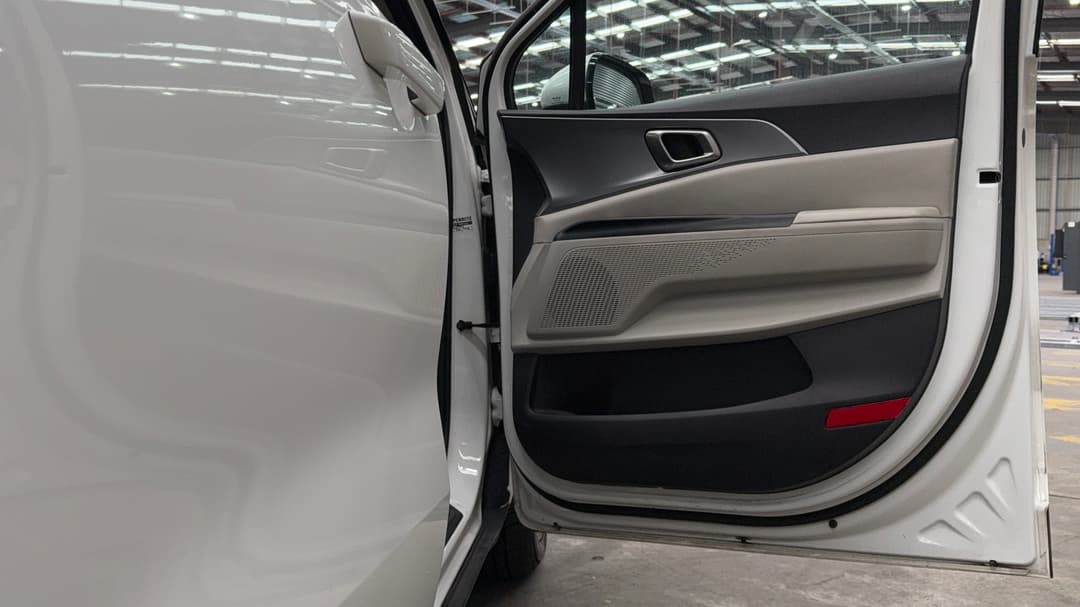 2023 Kia Carnival S, Automatic, 89917 km, Speaker View