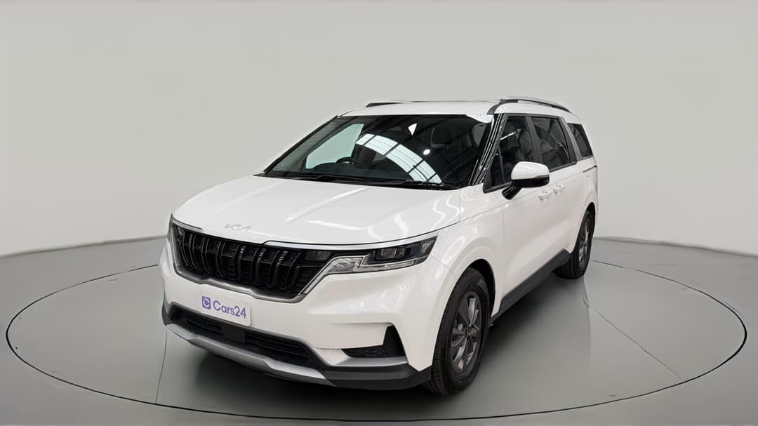 2023 Kia Carnival S, Automatic, 89917 km, Left Front Diagonal (45- Degree) View