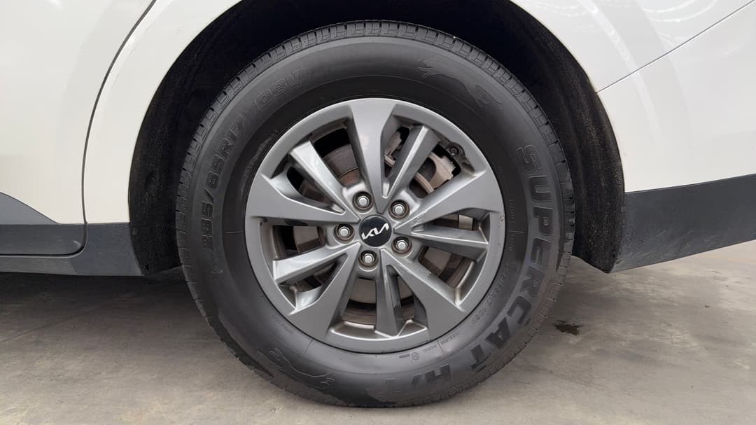 2023 Kia Carnival S, Automatic, 89917 km, Left Rear Wheel