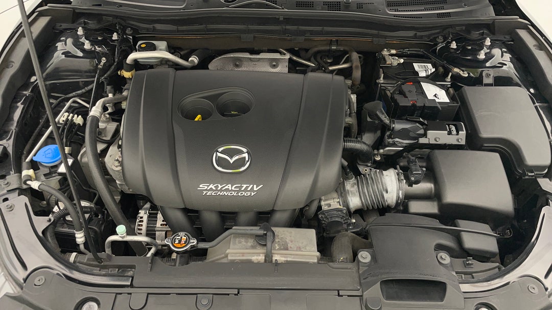 Open Bonnet (Engine)