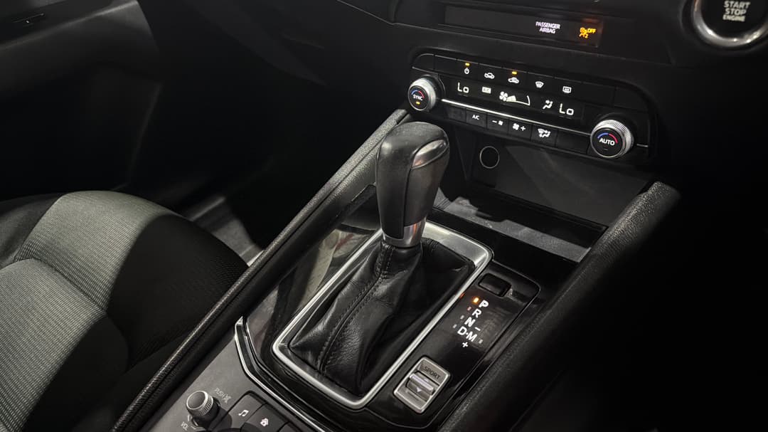 2020 Mazda CX-5 Maxx Sport (4x2), Automatic, 76569 km, Gear Lever 